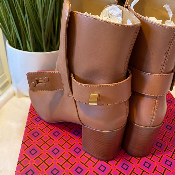 Tory Burch Kira Ankle Boots - Picture 6 of 9